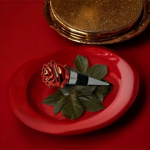 Romantic Red Rose-shaped Wine Bottle Stopper - Wine Lovers Gift - Picture 4 of 6